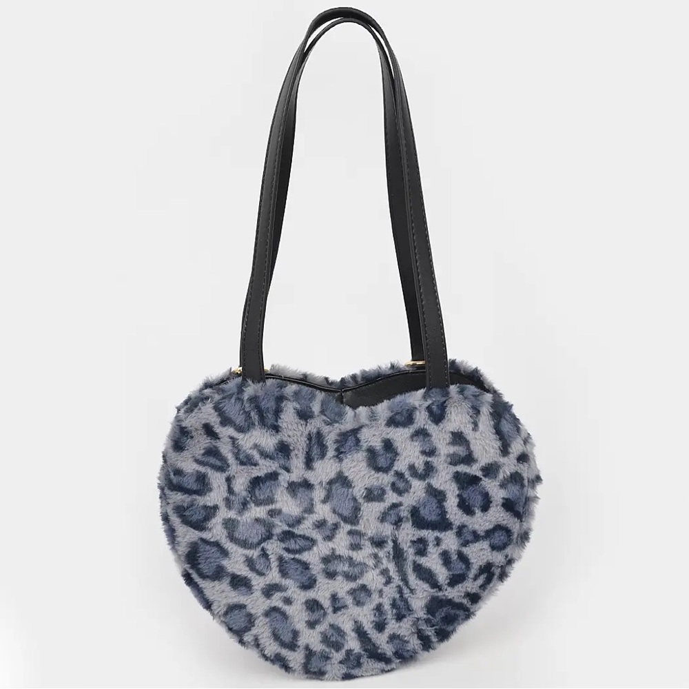 Faux Leo Fur Heart Shape Shoulder Bag